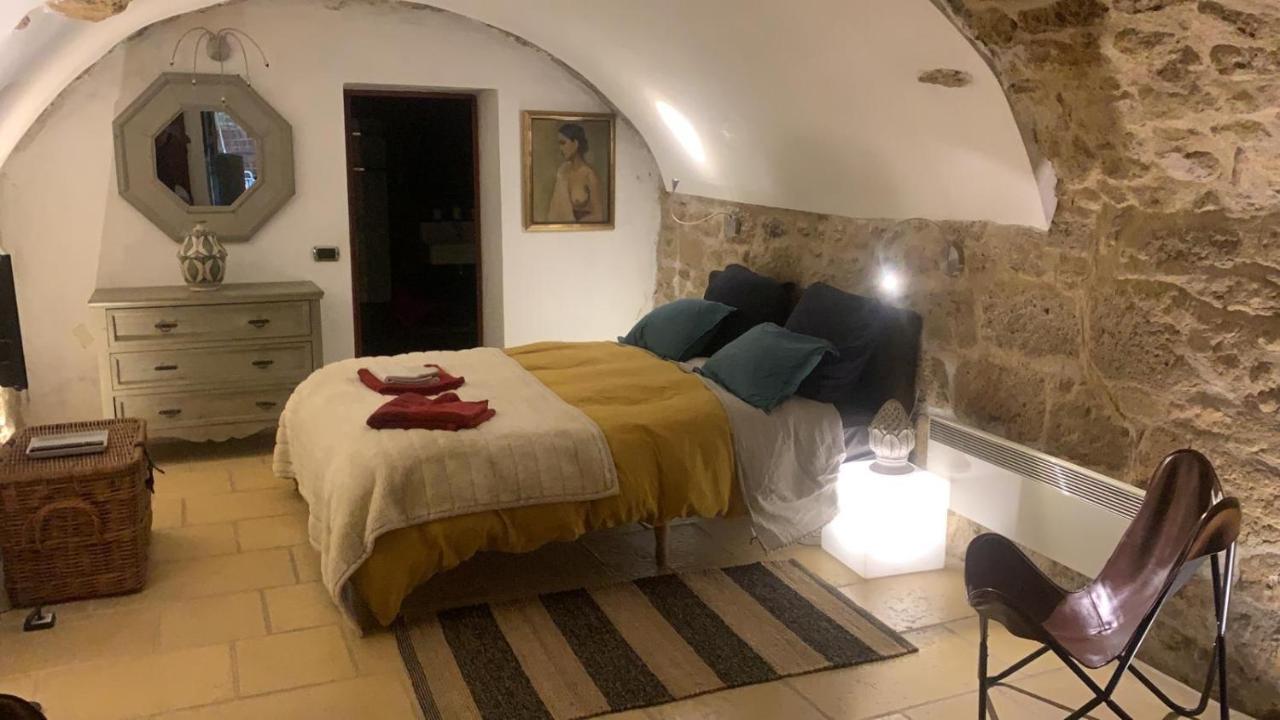 La Villageoise, Chambre Troglodyte Pitoresque Au Coeur Du Village Rognes Zewnętrze zdjęcie